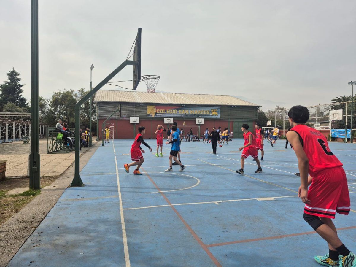 Olimpiadas BostonEduca de Básquetbol Intermedia Varones
