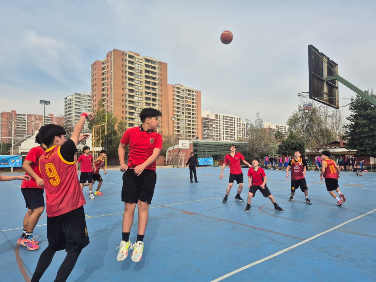 Olimpiadas BostonEduca de Básquetbol Intermedia Varones