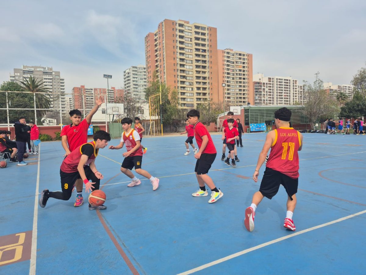 Olimpiadas BostonEduca de Básquetbol Intermedia Varones
