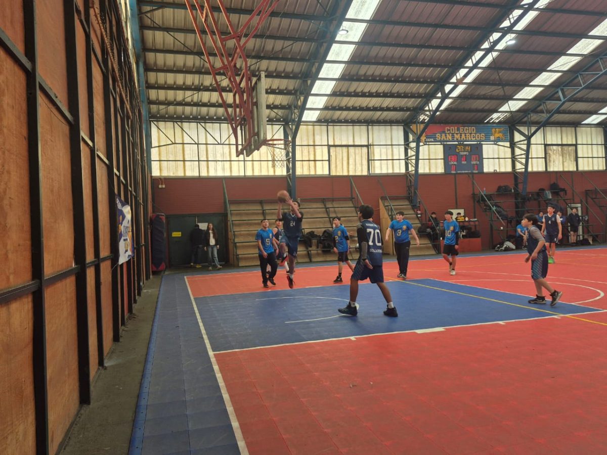 Olimpiadas BostonEduca de Básquetbol Intermedia Varones