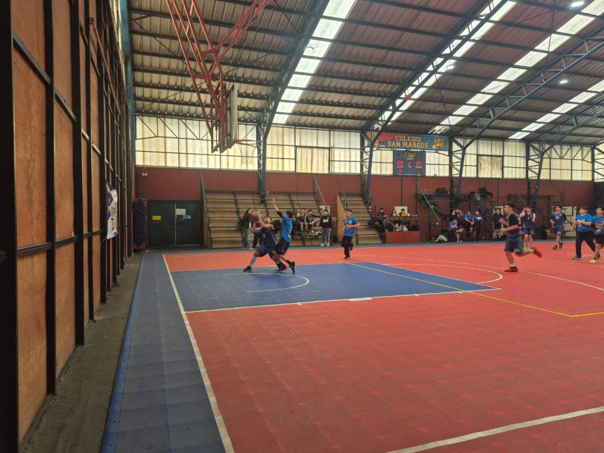 Olimpiadas BostonEduca de Básquetbol Intermedia Varones
