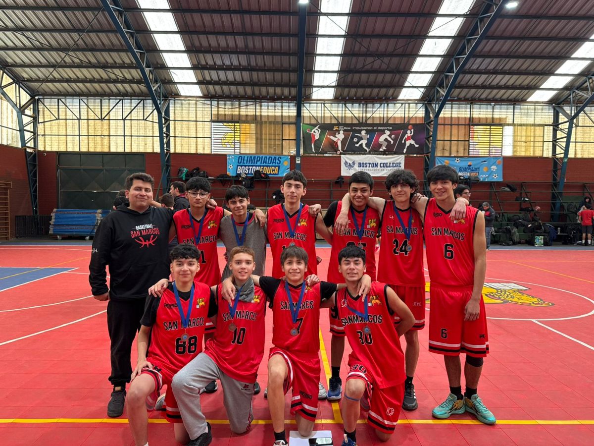Colegio San Marcos obtiene tercer lugar en las Olimpiadas Boston Educa de Básquetbol intermedia Varones