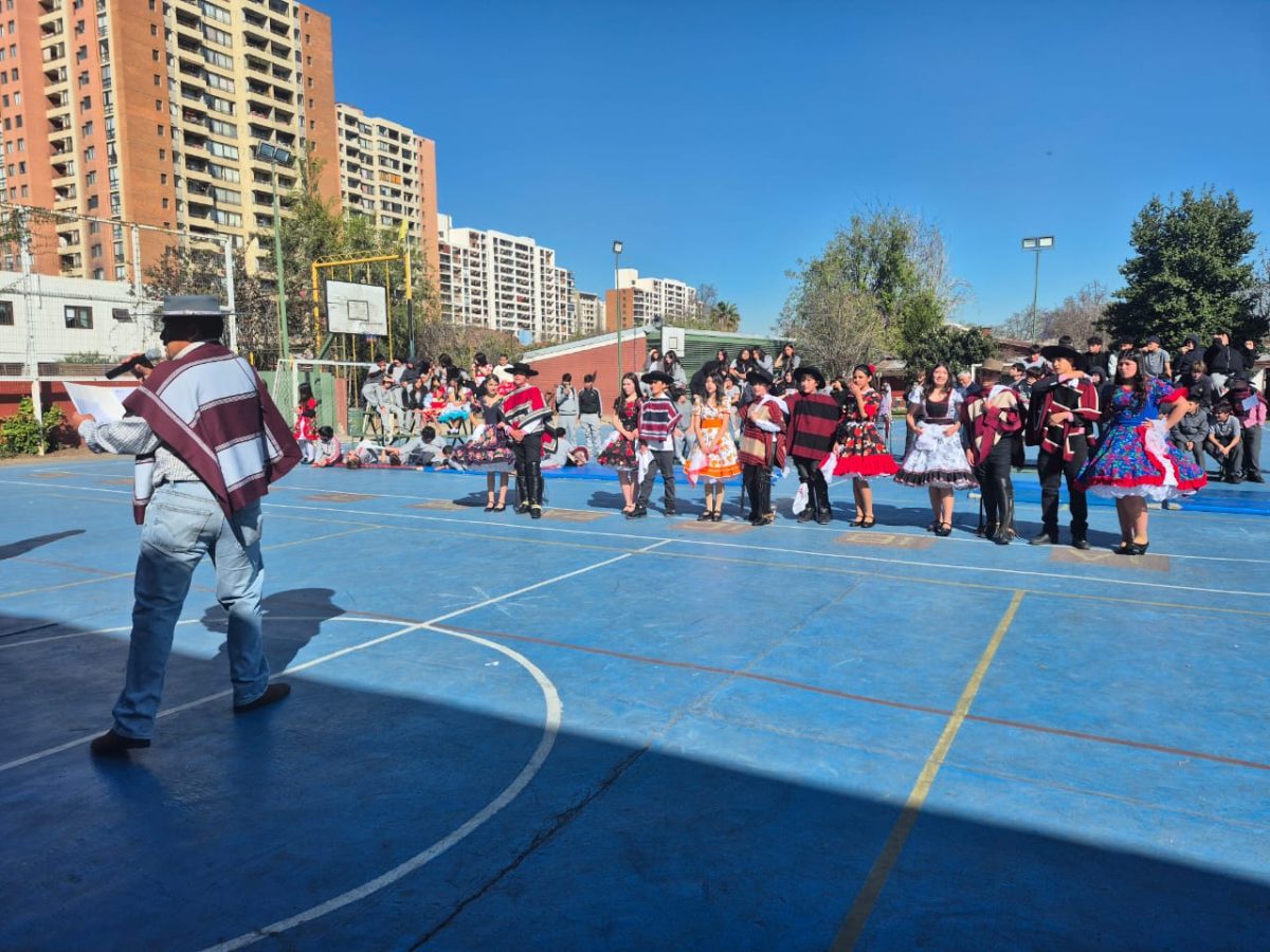 VIII versión del Campeonato de Cueca “Profesor Juan Escobedo”