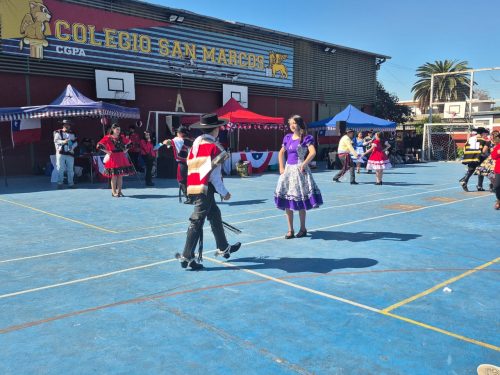 VIII versión del Campeonato de Cueca “Profesor Juan Escobedo”