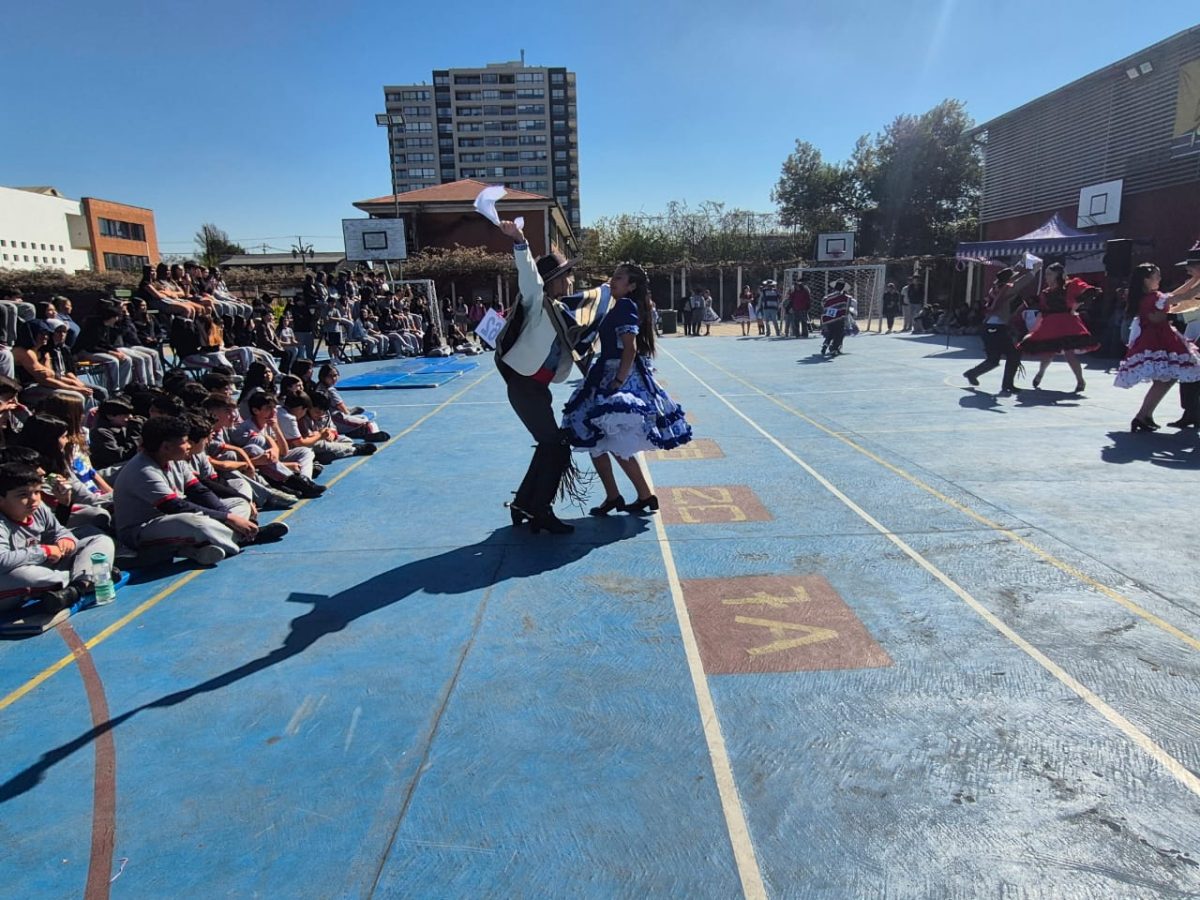 VIII versión del Campeonato de Cueca “Profesor Juan Escobedo”