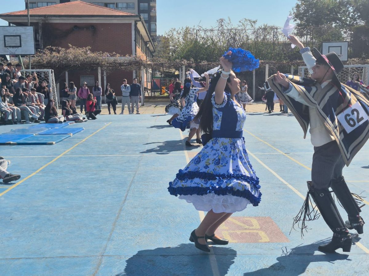 VIII versión del Campeonato de Cueca “Profesor Juan Escobedo”