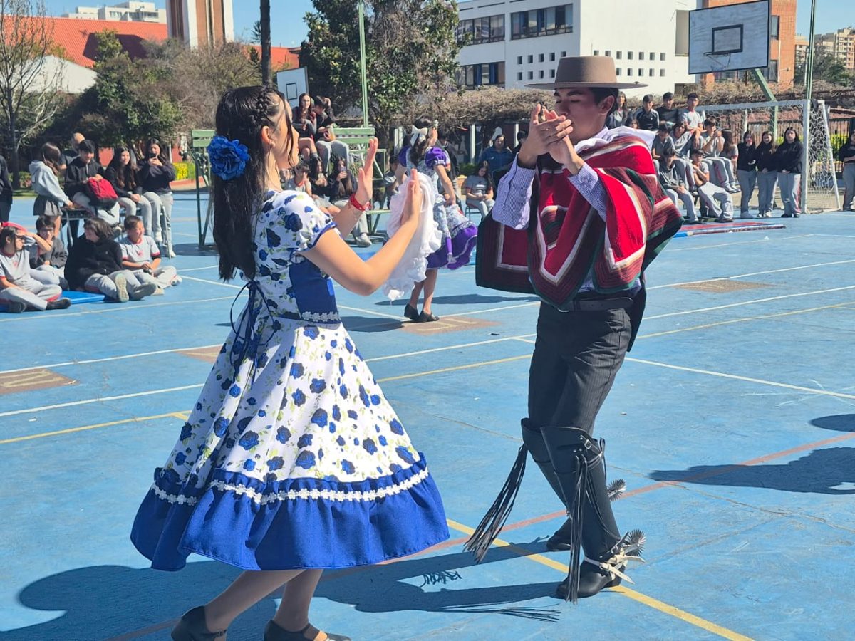 VIII versión del Campeonato de Cueca “Profesor Juan Escobedo”