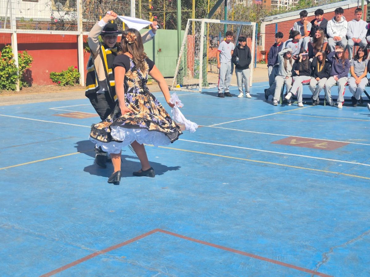 VIII versión del Campeonato de Cueca “Profesor Juan Escobedo”