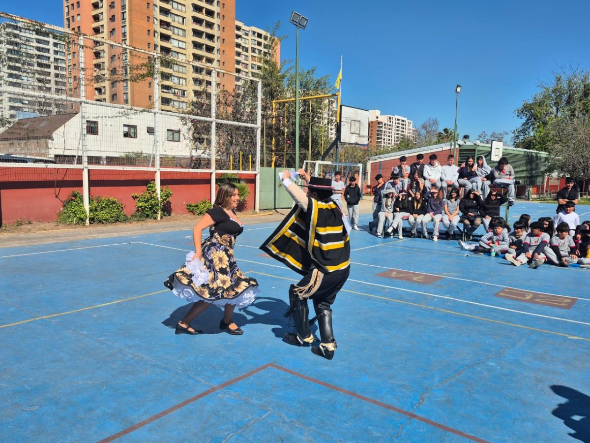 VIII versión del Campeonato de Cueca “Profesor Juan Escobedo”