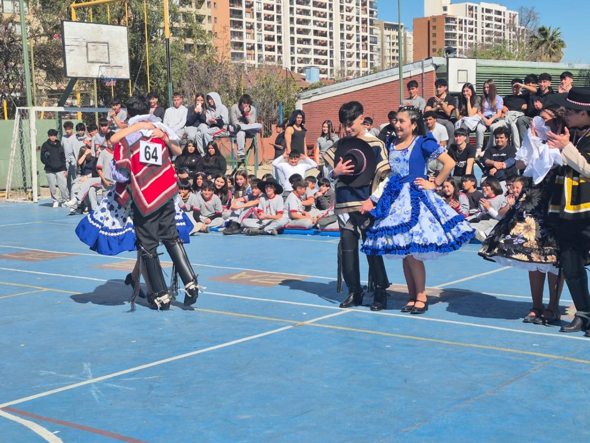 VIII versión del Campeonato de Cueca “Profesor Juan Escobedo”