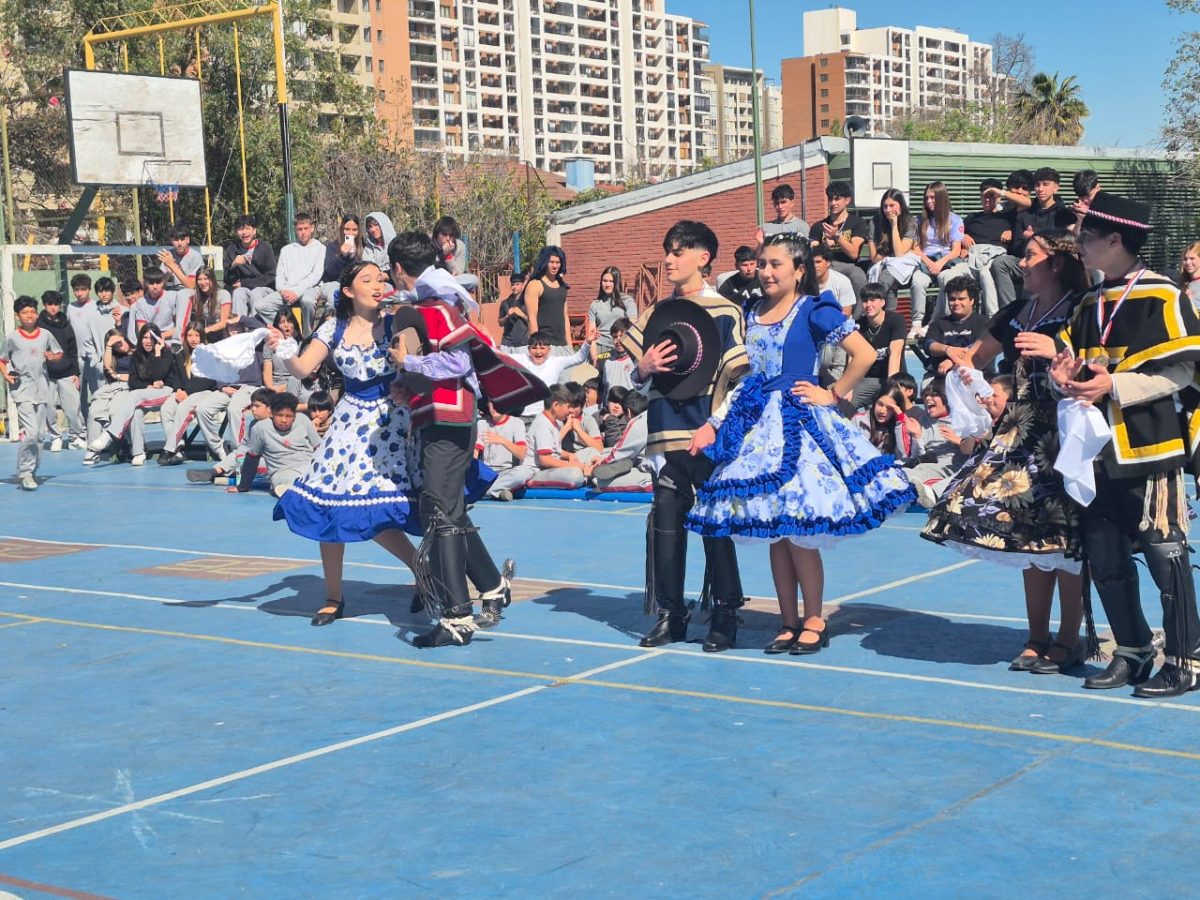 VIII versión del Campeonato de Cueca “Profesor Juan Escobedo”