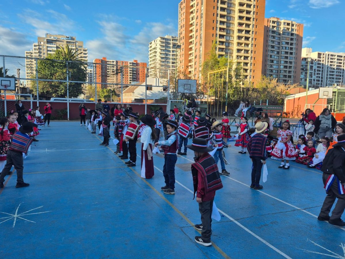 VIII versión del Campeonato de Cueca “Profesor Juan Escobedo”