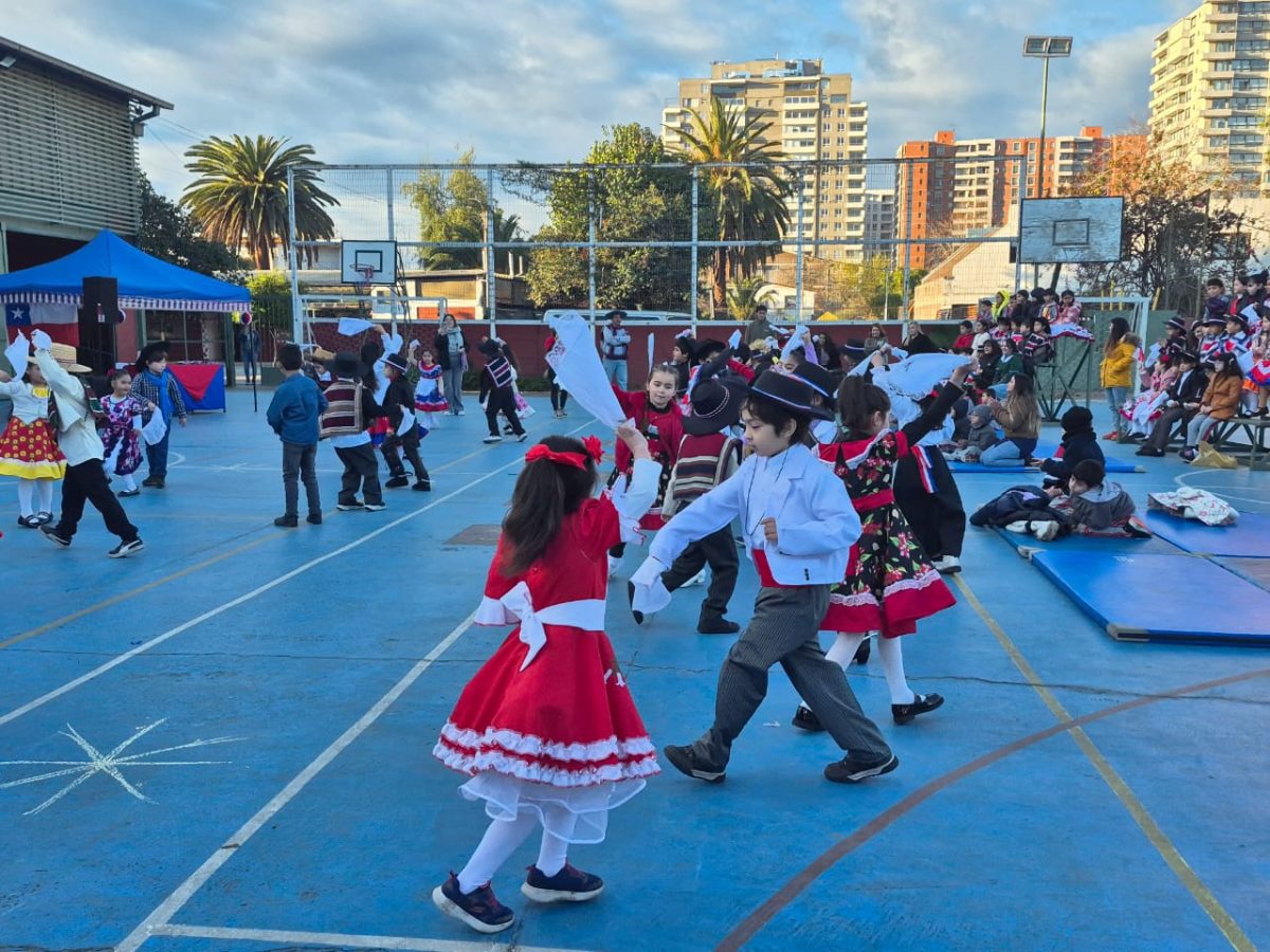 VIII versión del Campeonato de Cueca “Profesor Juan Escobedo”