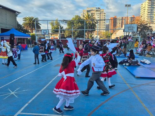 VIII versión del Campeonato de Cueca “Profesor Juan Escobedo”