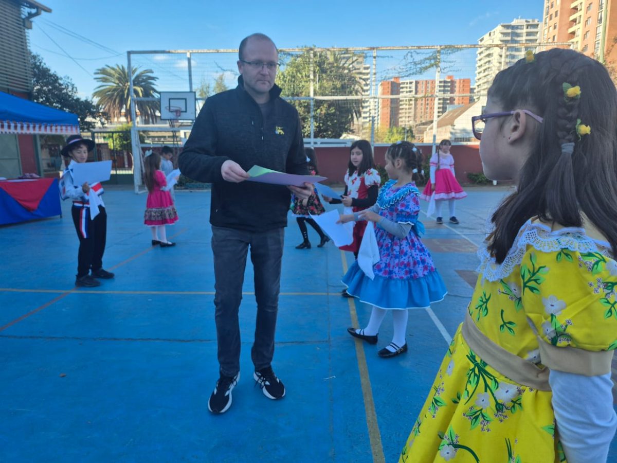 VIII versión del Campeonato de Cueca “Profesor Juan Escobedo”