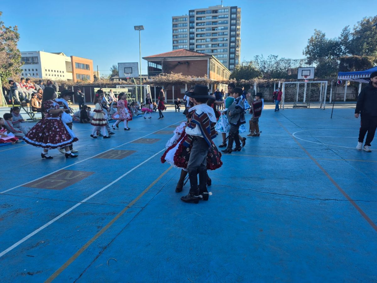 VIII versión del Campeonato de Cueca “Profesor Juan Escobedo”