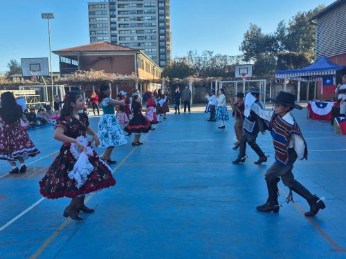 VIII versión del Campeonato de Cueca “Profesor Juan Escobedo”