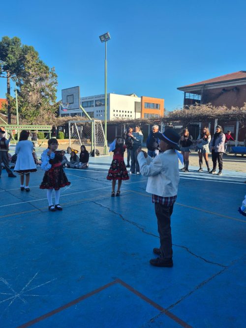 VIII versión del Campeonato de Cueca “Profesor Juan Escobedo”