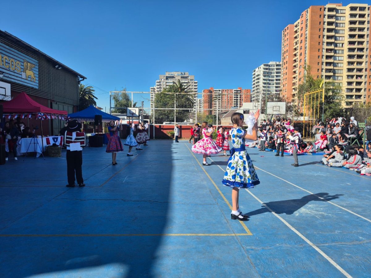 VIII versión del Campeonato de Cueca “Profesor Juan Escobedo”