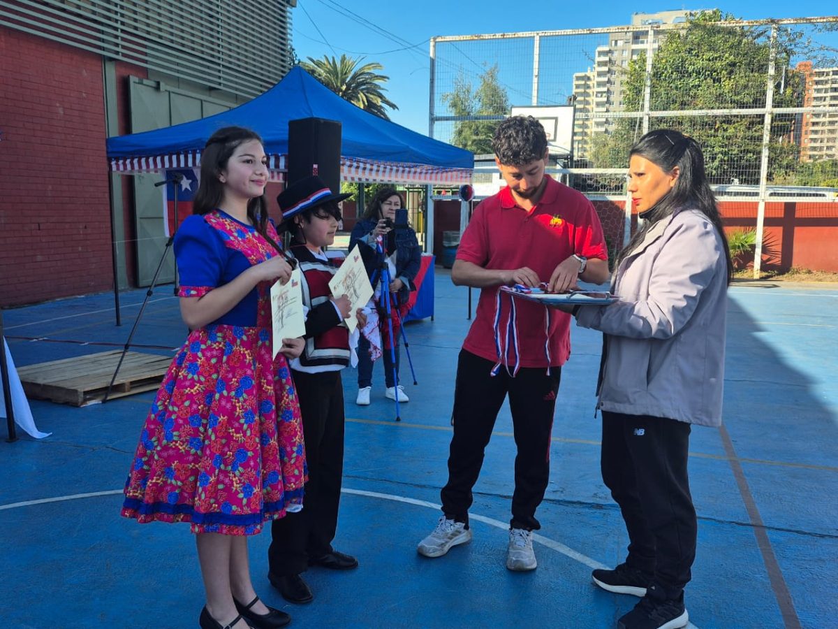 VIII versión del Campeonato de Cueca “Profesor Juan Escobedo”