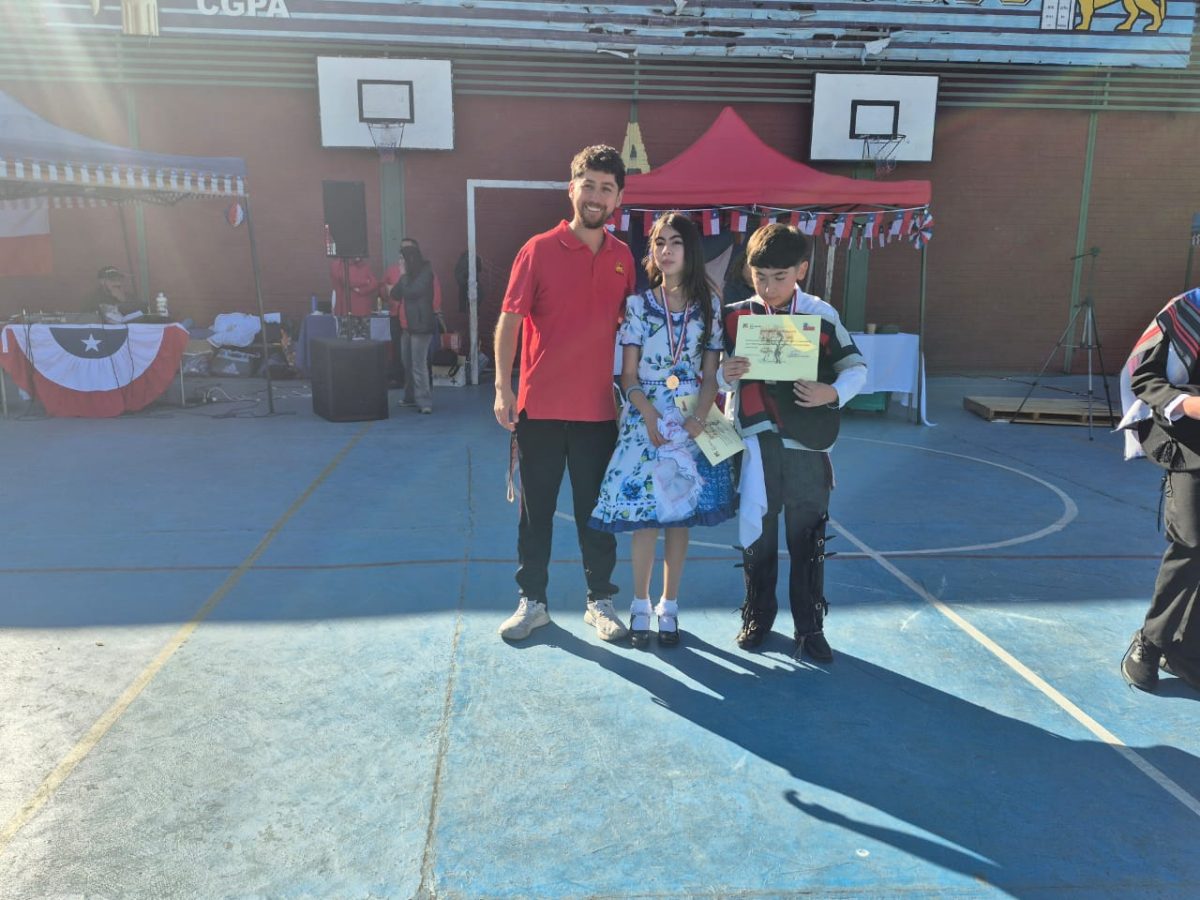 VIII versión del Campeonato de Cueca “Profesor Juan Escobedo”