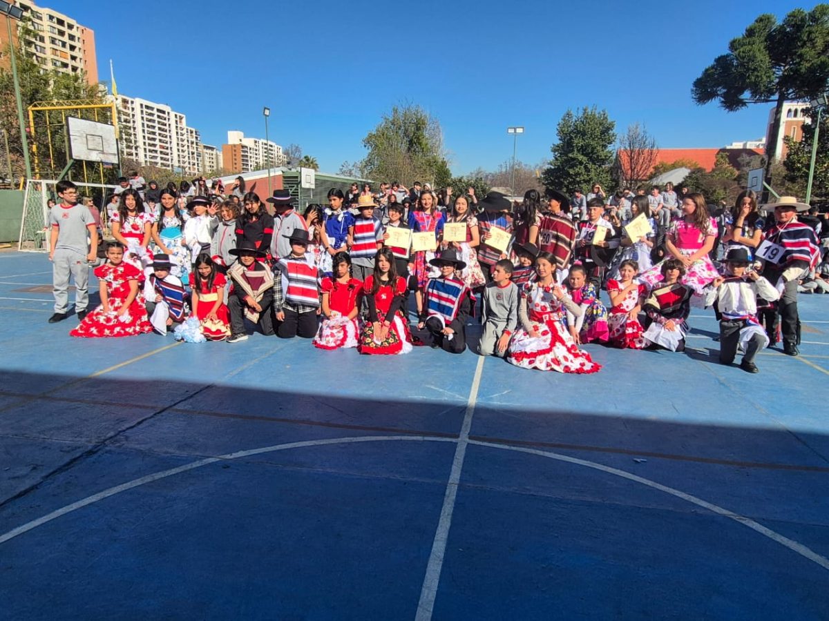 VIII versión del Campeonato de Cueca “Profesor Juan Escobedo”