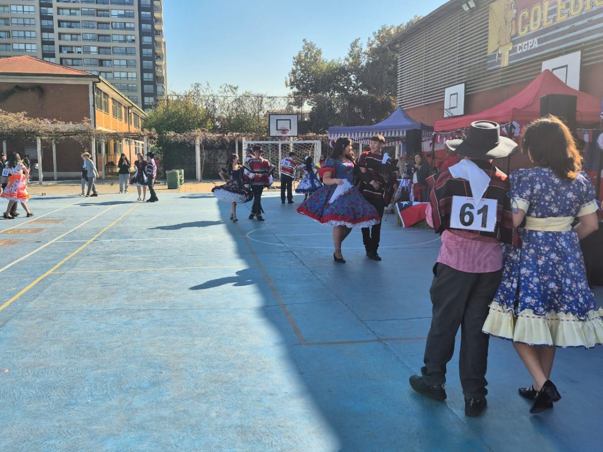VIII versión del Campeonato de Cueca “Profesor Juan Escobedo”