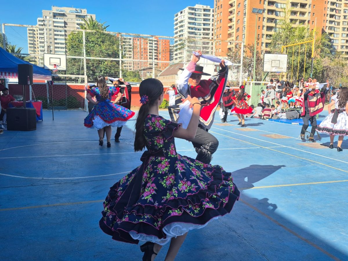 VIII versión del Campeonato de Cueca “Profesor Juan Escobedo”