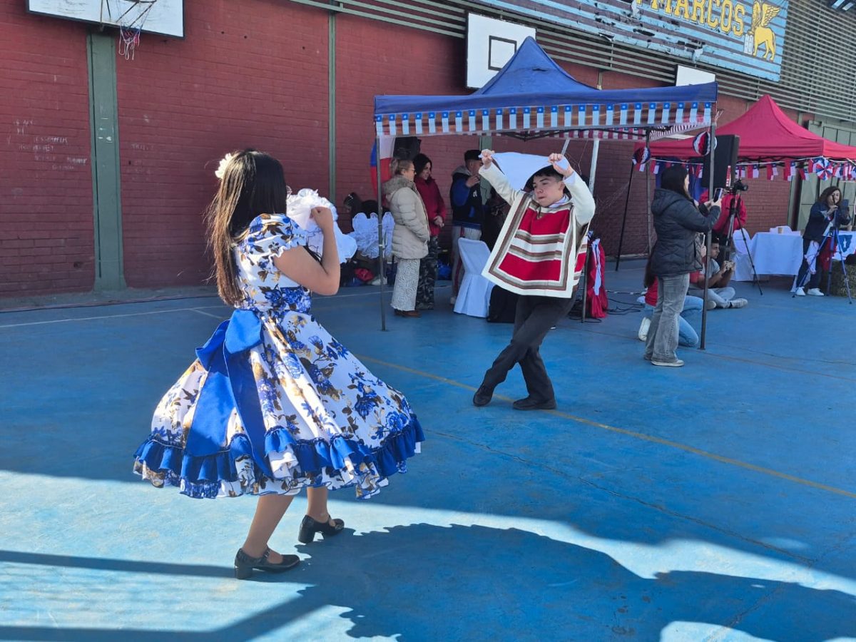 VIII versión del Campeonato de Cueca “Profesor Juan Escobedo”