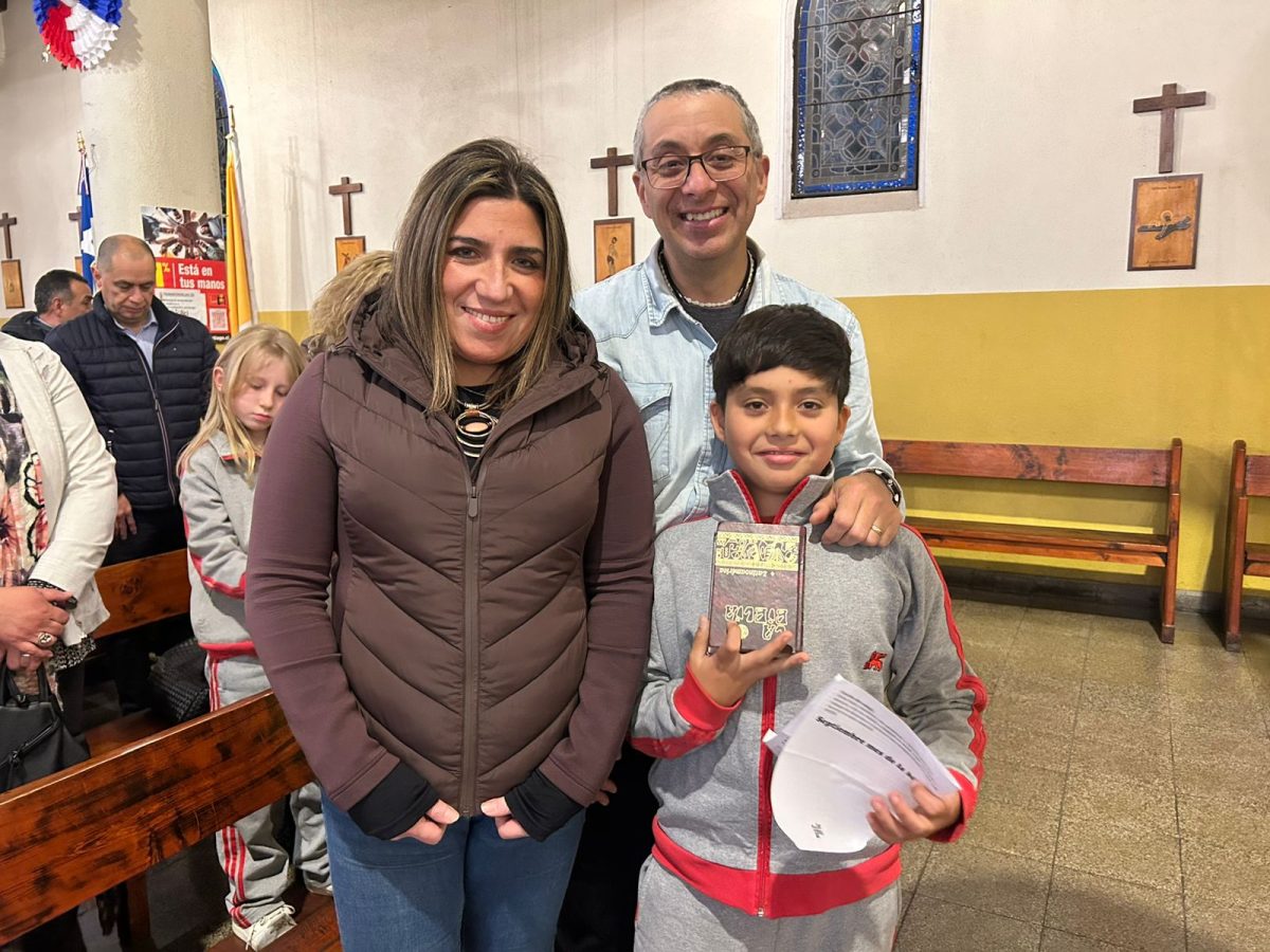 Niños y jóvenes de la Catequesis Eucarística, celebraron liturgia de entrega de la Palabra