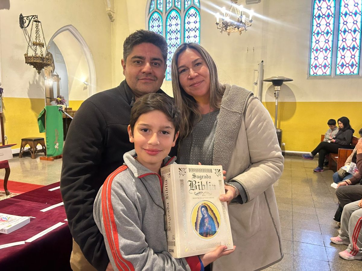 Niños y jóvenes de la Catequesis Eucarística, celebraron liturgia de entrega de la Palabra