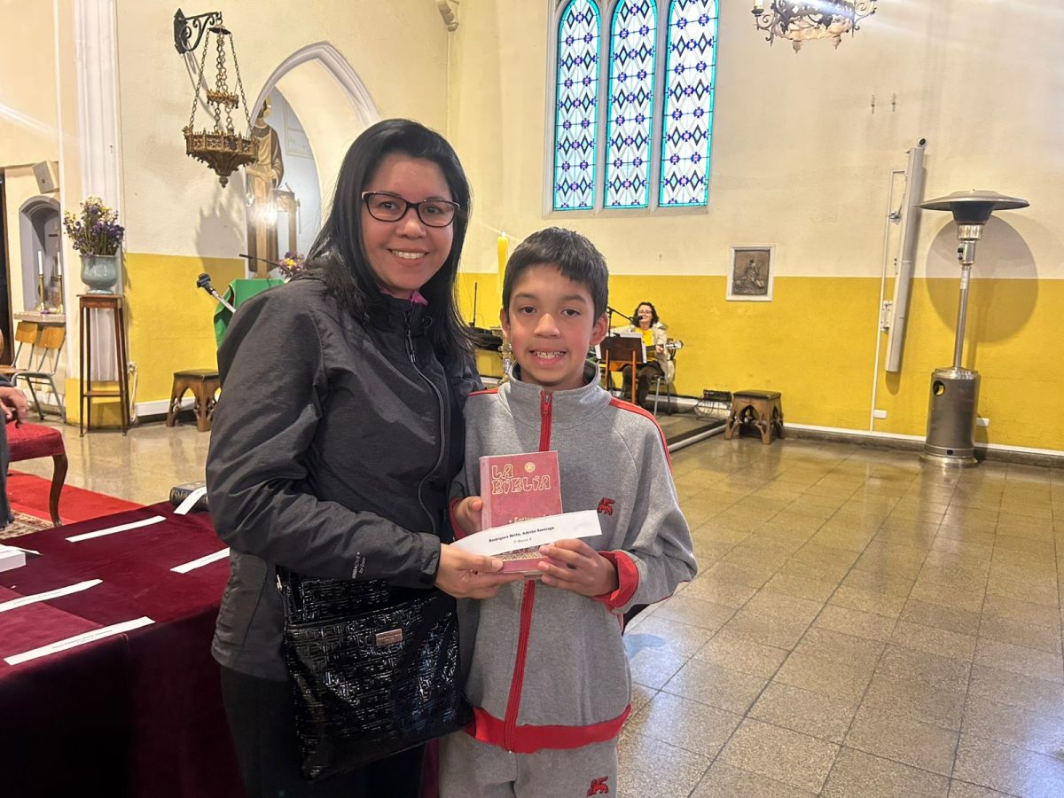 Niños y jóvenes de la Catequesis Eucarística, celebraron liturgia de entrega de la Palabra
