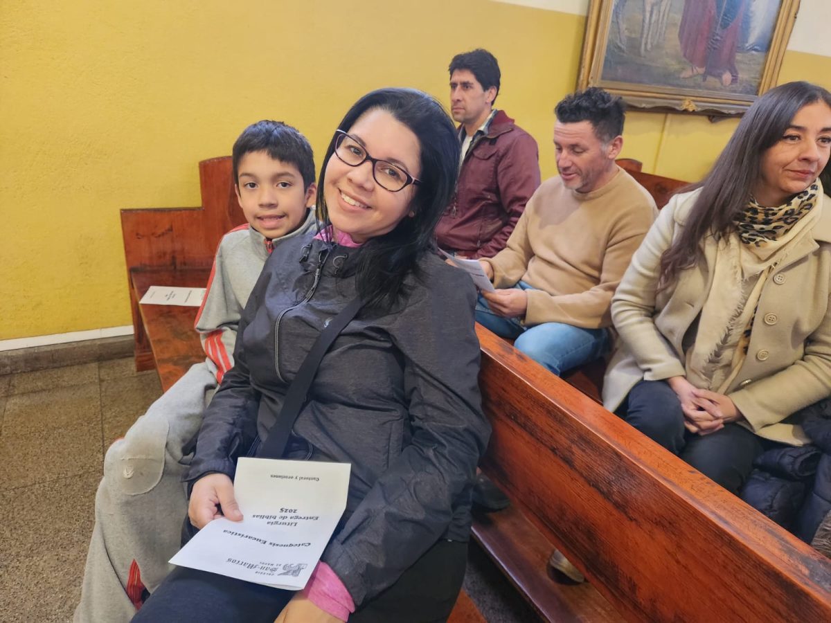 Niños y jóvenes de la Catequesis Eucarística, celebraron liturgia de entrega de la Palabra