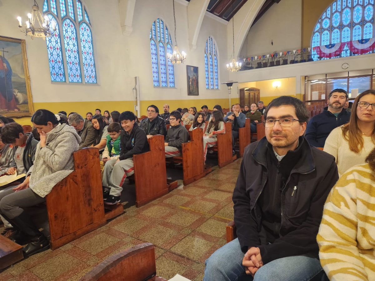 Niños y jóvenes de la Catequesis Eucarística, celebraron liturgia de entrega de la Palabra