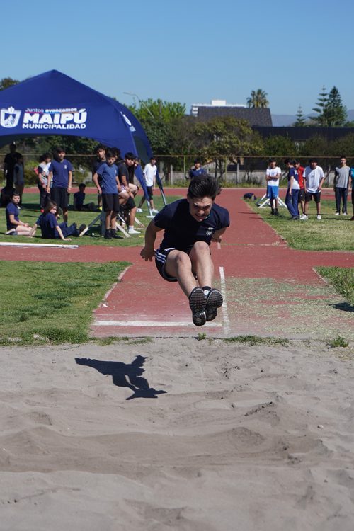 Atletismo 7° Básico a IV Medio – Olimpiadas BostonEduca 2025