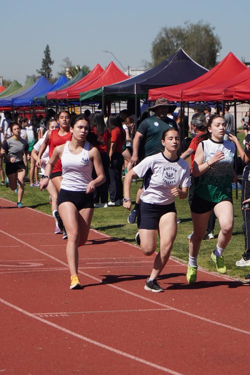 Atletismo 7° Básico a IV Medio – Olimpiadas BostonEduca 2025