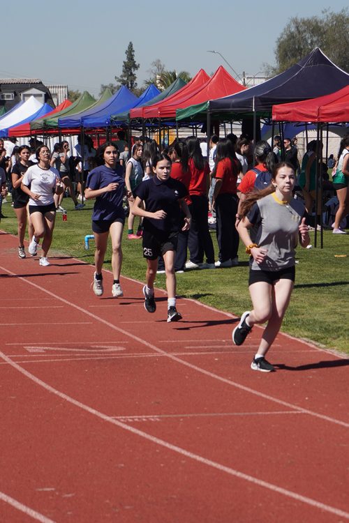 Atletismo 7° Básico a IV Medio – Olimpiadas BostonEduca 2025