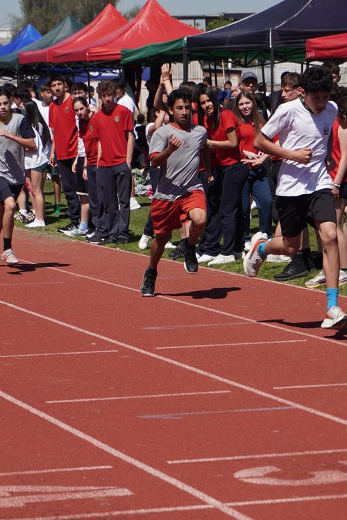 Atletismo 7° Básico a IV Medio – Olimpiadas BostonEduca 2025