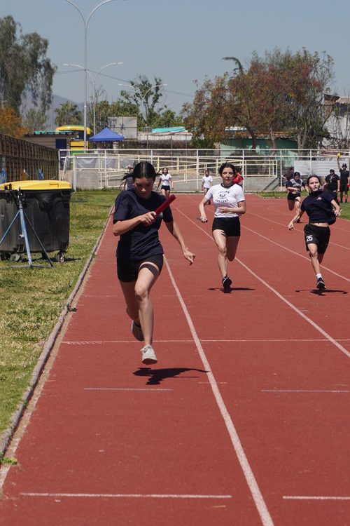 Atletismo 7° Básico a IV Medio – Olimpiadas BostonEduca 2025