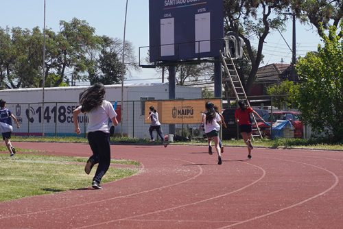 Atletismo 7° Básico a IV Medio – Olimpiadas BostonEduca 2025