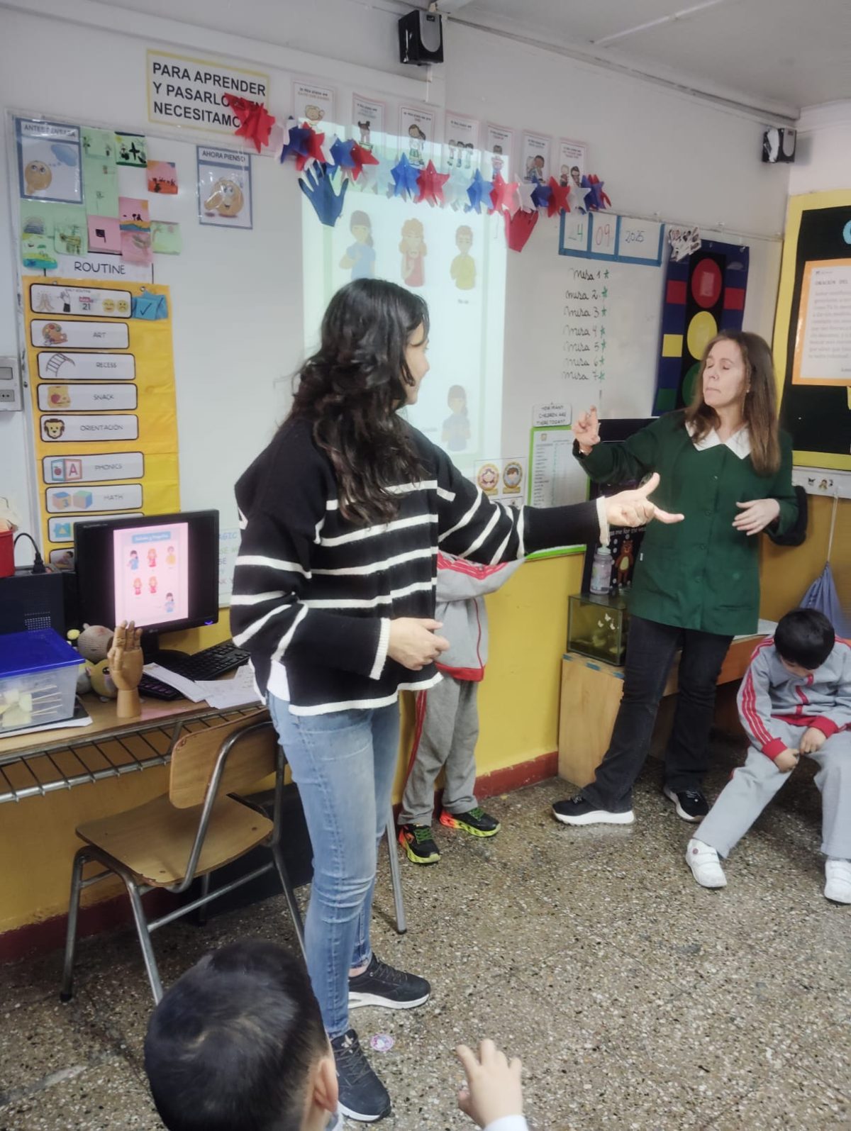 Conociendo la Lengua de Señas.