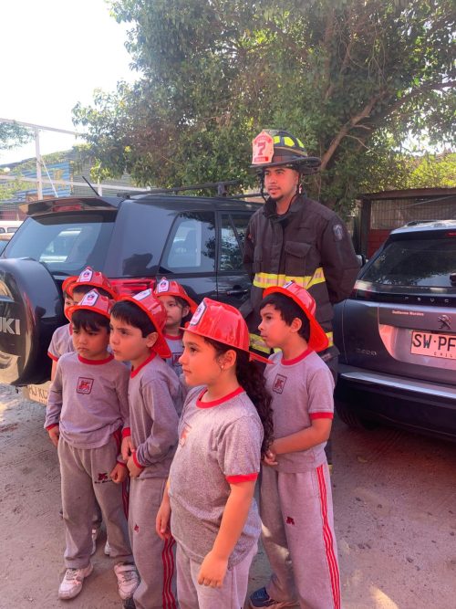 Encuentro Didáctico con Bomberos de Macul