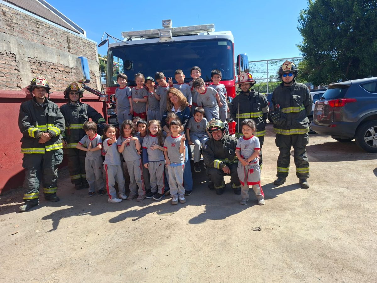 Encuentro Didáctico con Bomberos de Macul