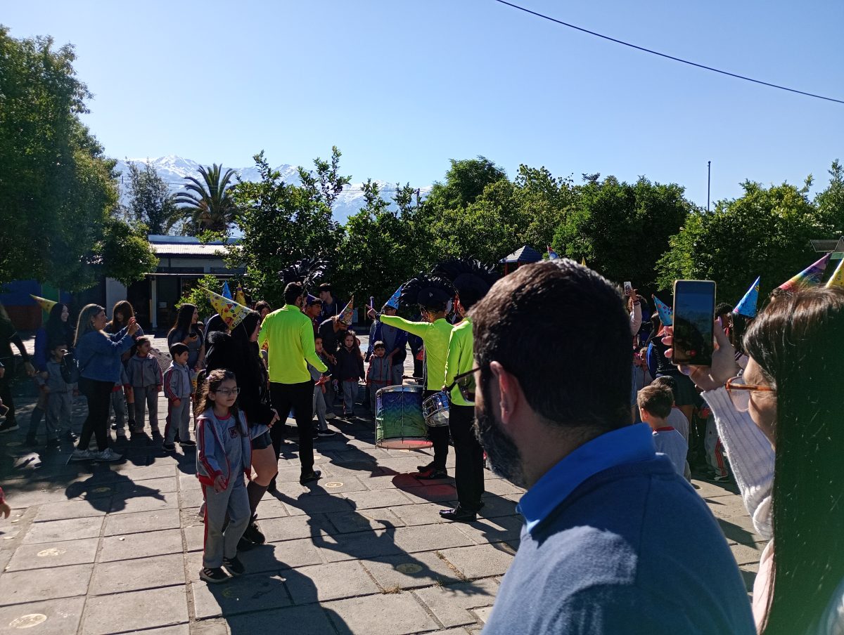 Emotiva despedida a los estudiantes de Cuarto Medio 2025