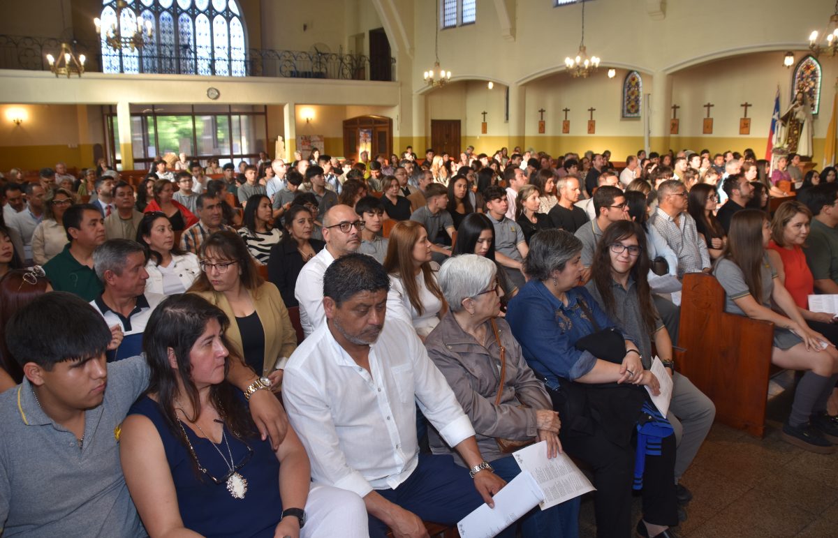 Emotiva Misa de Envío Despide a los Cuartos Medios del Colegio San Marcos de Macul