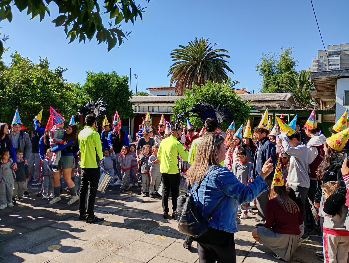 Emotiva despedida a los estudiantes de Cuarto Medio 2025