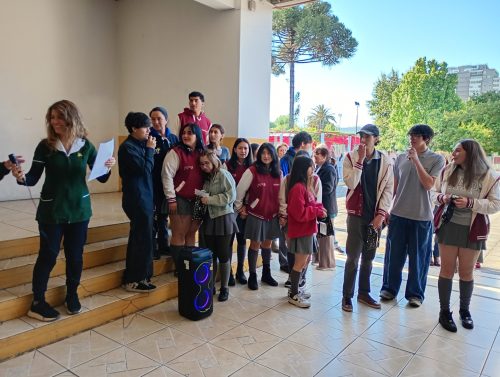 Emotiva despedida a los estudiantes de Cuarto Medio 2025