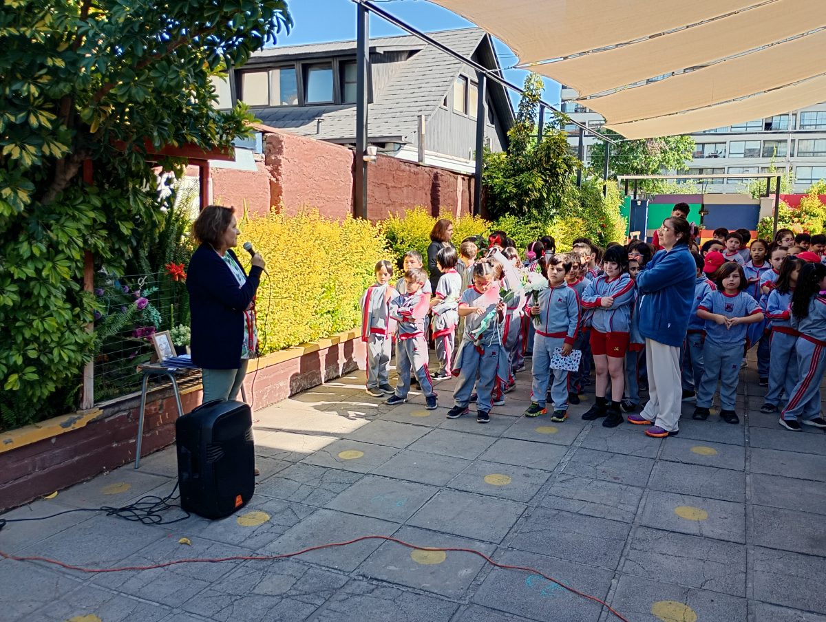 Se dio inicio al Mes de María, con oraciones comunitarias en cada ciclo.