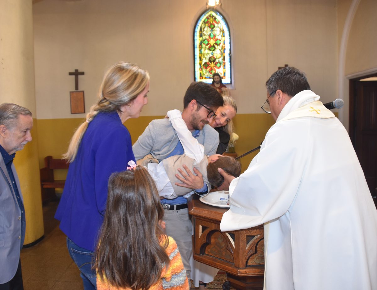 8 nuevos Hijos de Dios, en la Comunidad Marquiana