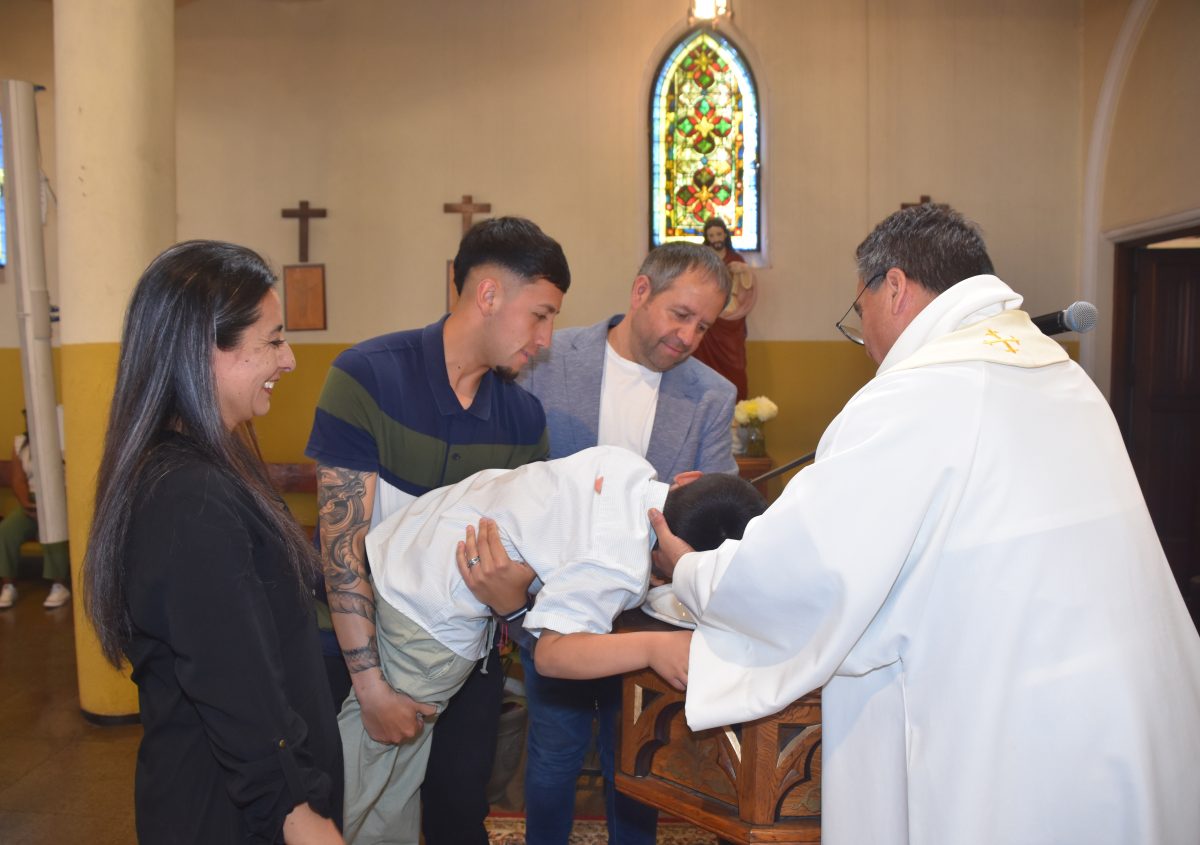 8 nuevos Hijos de Dios, en la Comunidad Marquiana